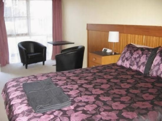 darlot motor inn