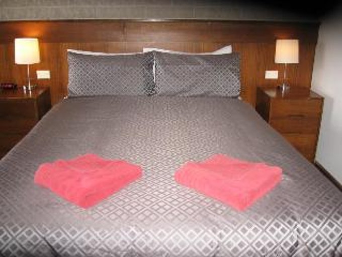 darlot motor inn