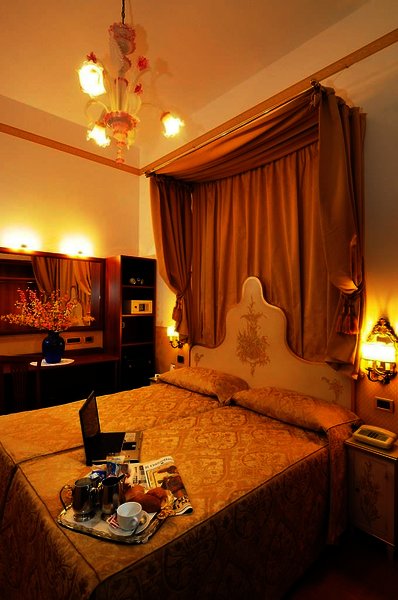 unahotels ala venezia adults only