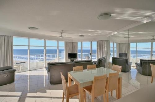 19th avenue on the beach