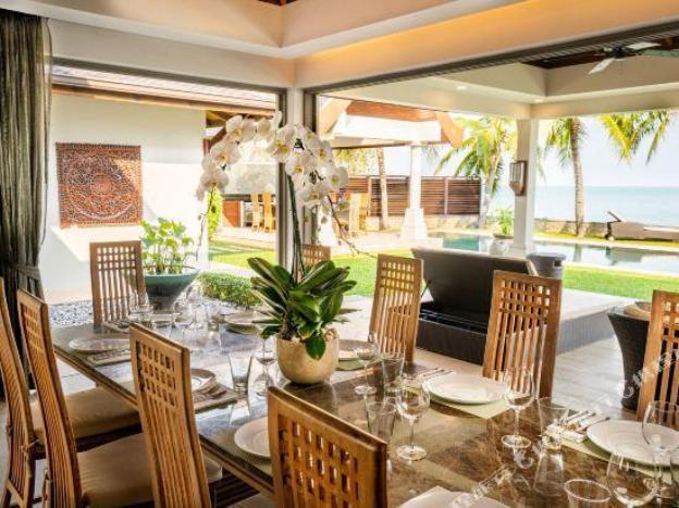 miskawaan beachfront villas