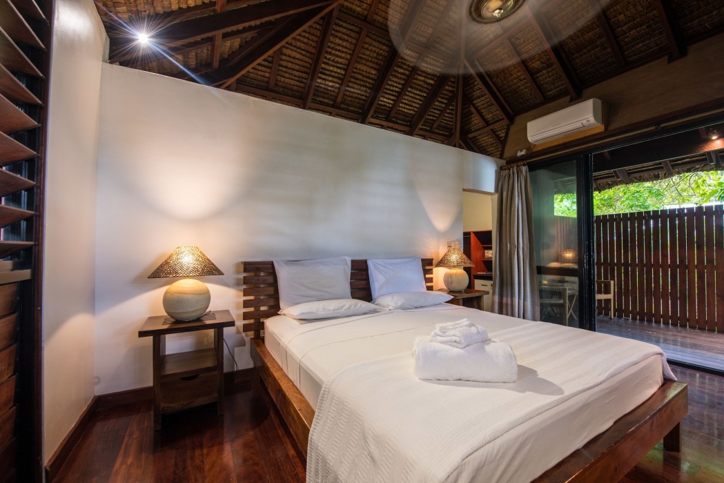 barrier beach resort