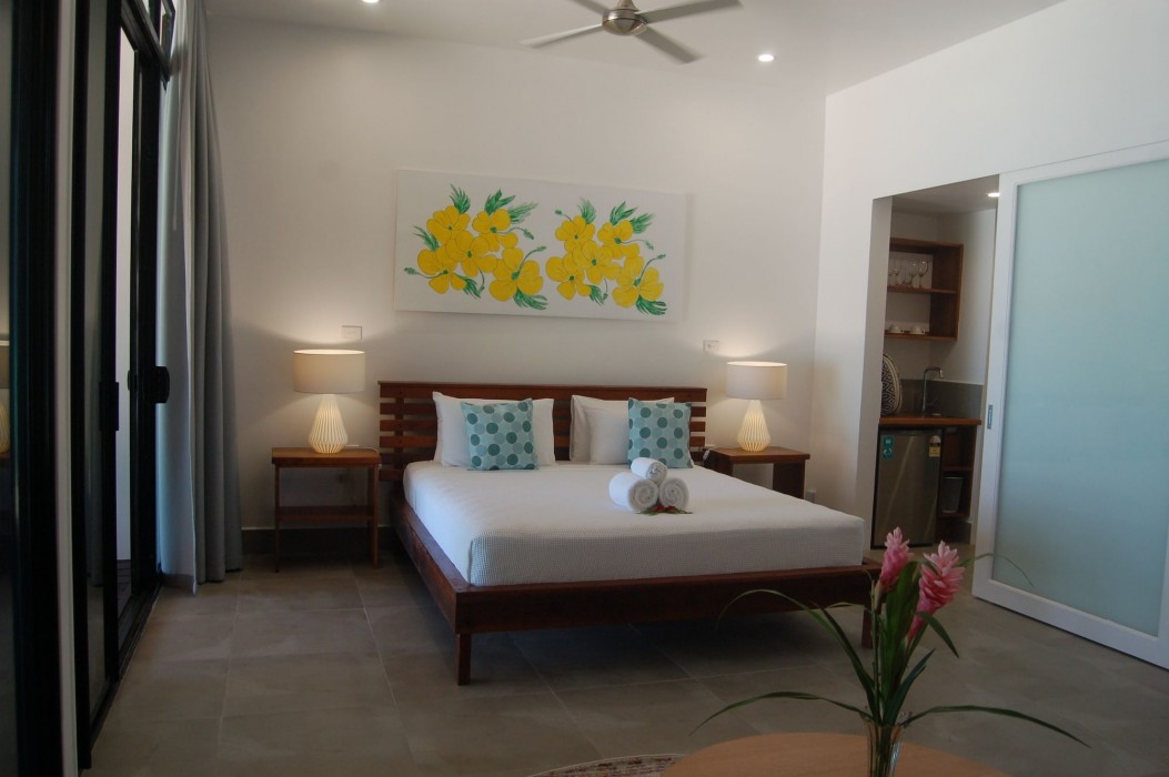 barrier beach resort