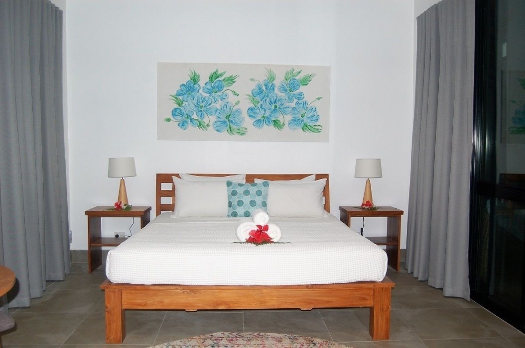 barrier beach resort