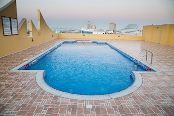 skylark hotel apartments