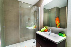 cosmo apartments concell de cent