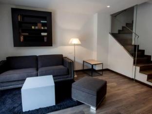 cosmo apartments concell de cent