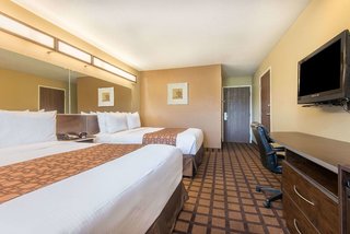 microtel inn and suites by wyndham montgomery