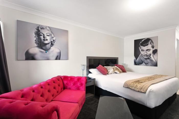 alabaster motor inn taree