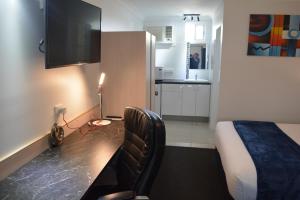 alabaster motor inn taree