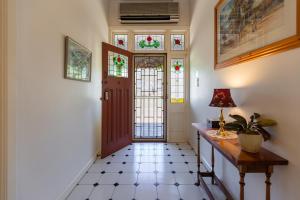 Bluebush Estate,Greta>>Cessnock,2 star