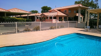 Country Roads Motor Inn Goondiwindi,Toowoomba>>Goondiwindi,4 star