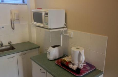 bella villa motor inn