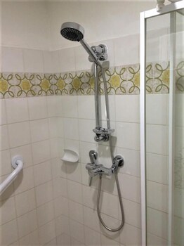 bella villa motor inn