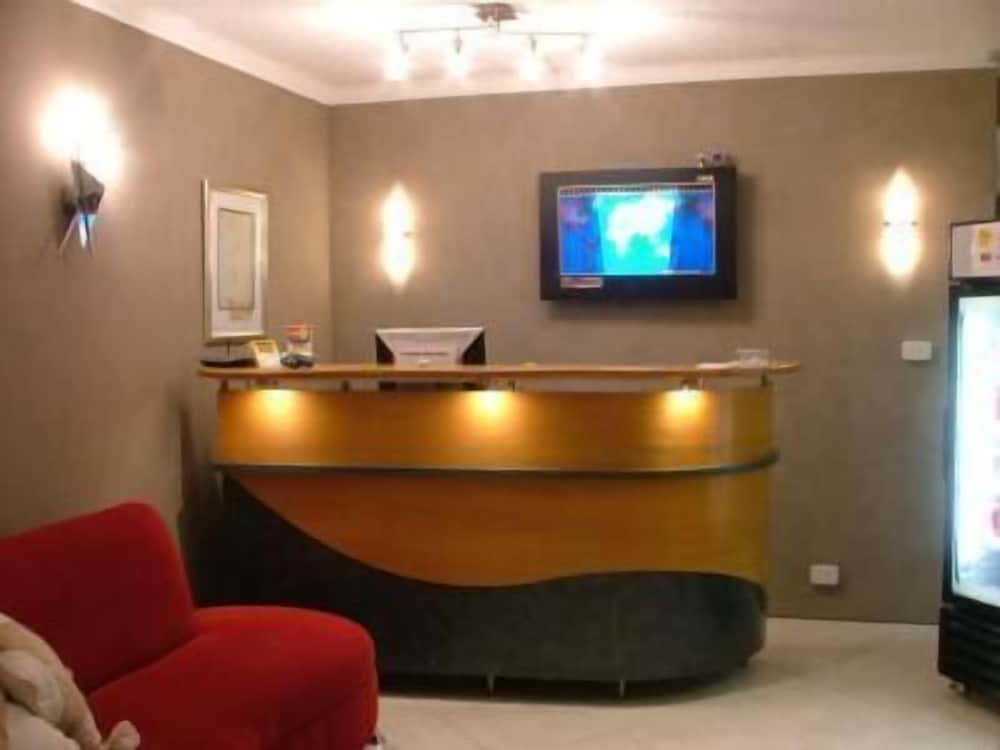 bella villa motor inn