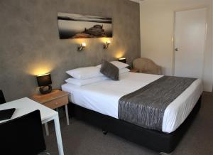 bella villa motor inn