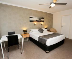 bella villa motor inn