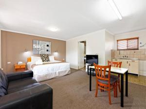 riviera motel bundaberg