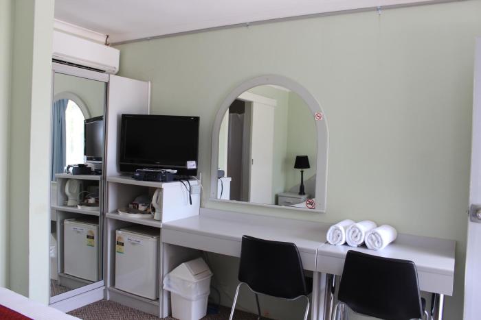 high mountains motor inn