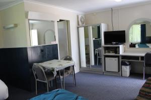 high mountains motor inn