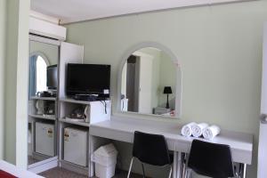 high mountains motor inn