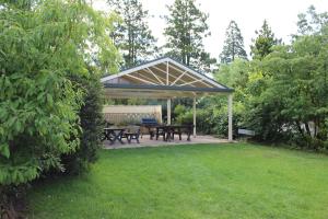 high mountains motor inn