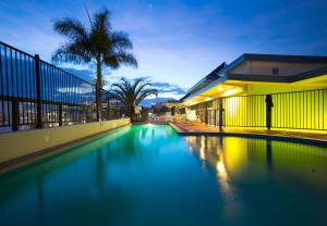 Yha Brisbane City,Oxenford>>Brisbane,2 star