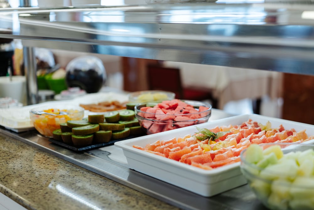 thb gran bahia hotel and apartments