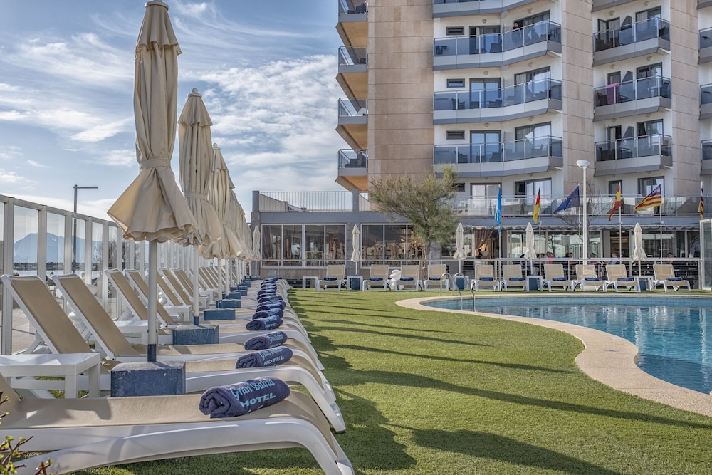thb gran bahia hotel and apartments