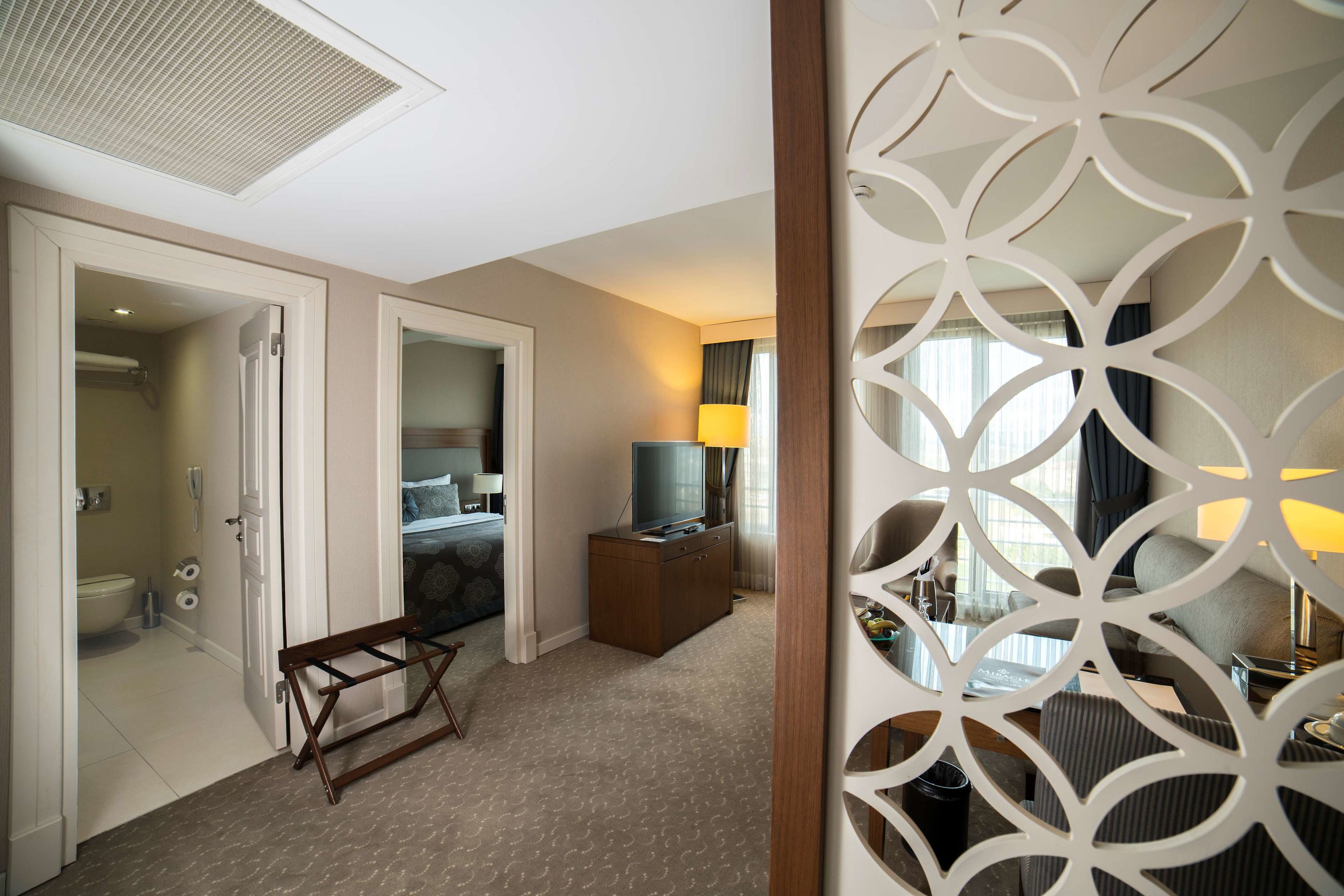 miracle istanbul asia airport hotel and spa