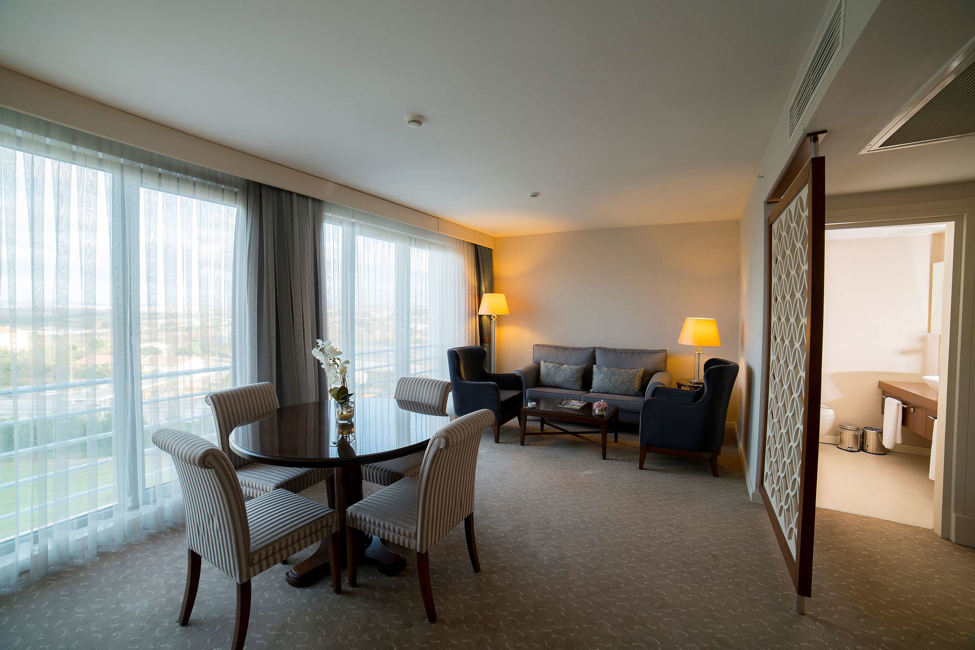 miracle istanbul asia airport hotel and spa