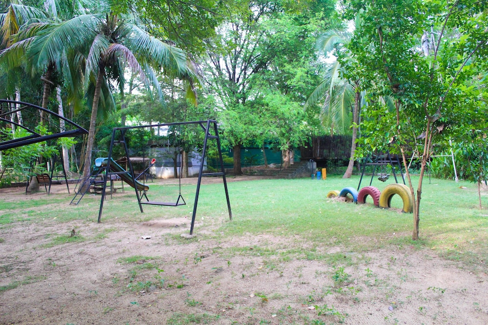 grand udawalawe safari resort