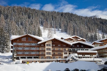 hotel enzian by alpeffect hotels