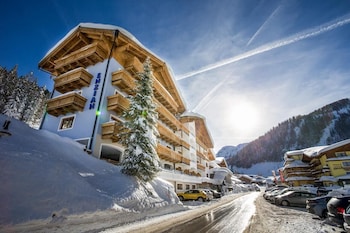 hotel enzian by alpeffect hotels