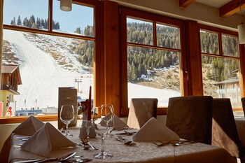 hotel enzian by alpeffect hotels