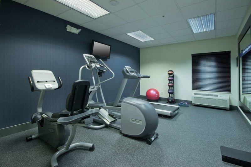 countryside inn and suites