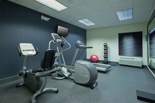 countryside inn and suites