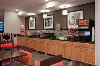 countryside inn and suites