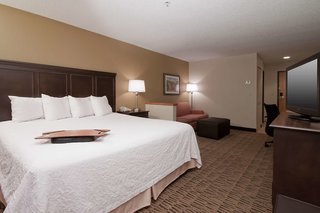 countryside inn and suites