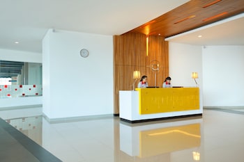 amaris hotel seasons city