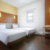 amaris hotel seasons city