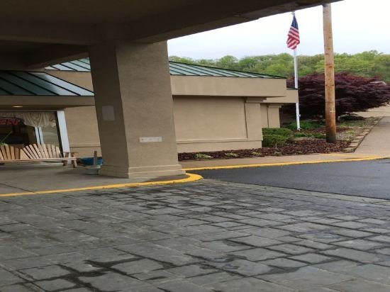 Southgate Hotel,Zanesville>>Cambridge,2.5 star