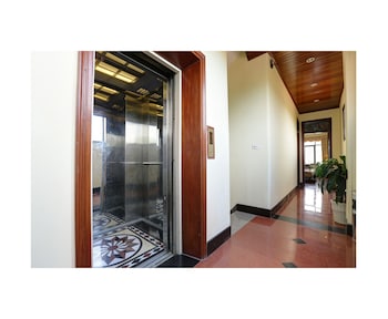 hanoi little town hotel