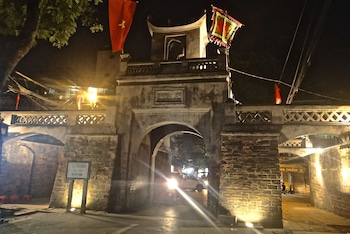 hanoi little town hotel