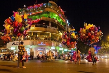 hanoi little town hotel