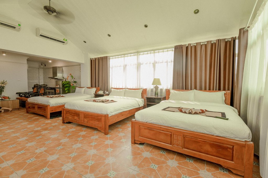 hanoi little town hotel