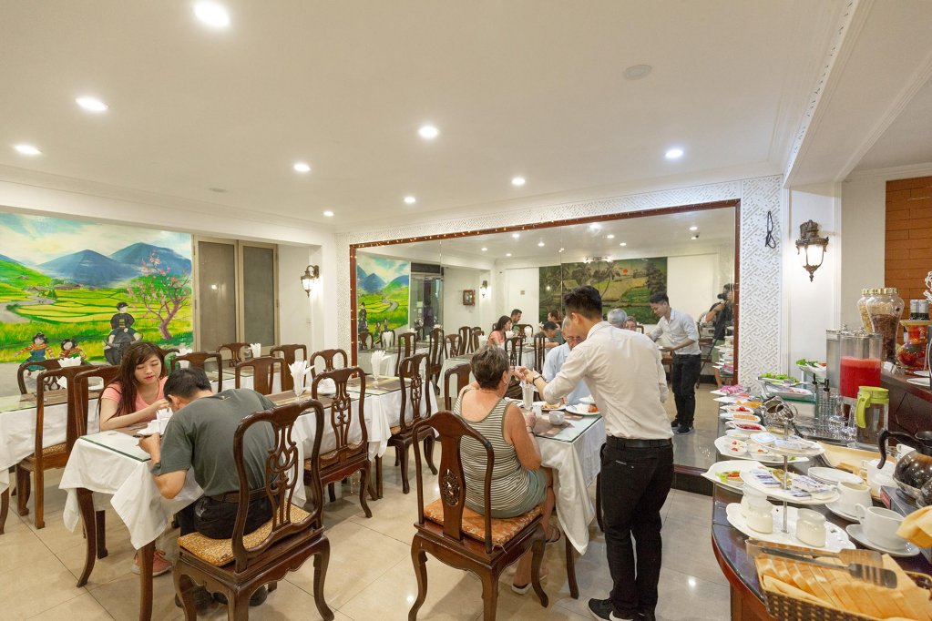 hanoi little town hotel