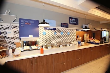 Holiday Inn Express & Suites Ashland By Ihg,Jackson County>>Ashland,3 star