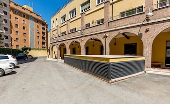 roma scout center hostel
