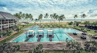 Suriya Resort,Minuwangoda>>Kammala,5 star